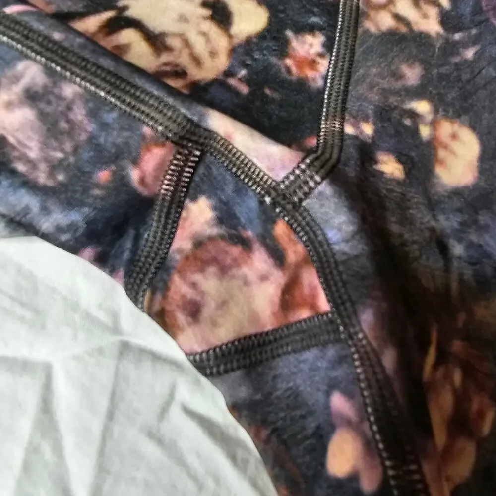 Lululemon Speed Up Crop *21